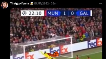 Onana mode Superman. Foto: Twitter @Lilify2022