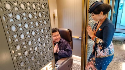 Menjajal Nyamannya Kereta Suite Class Kompartemen