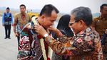 Momen Pj Gubernur Sumsel Bahas Penanganan Karhutla Usai Tiba di Palembang