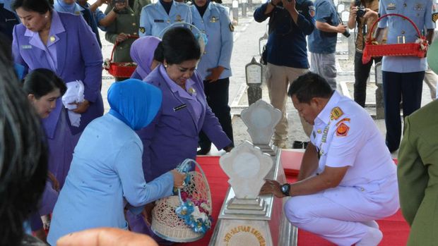 Panglima TNI ziarah makam Jenderal Soedirman dan Menteri Soepeno di TMP Kusumanegara Jogja, Rabu (4/10/2023)