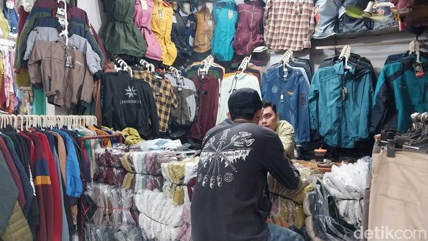 pedagang pasar besar kota malang