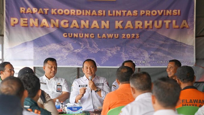 Rapat koordinasi lintas provinsi penanganan karhutla Lawu