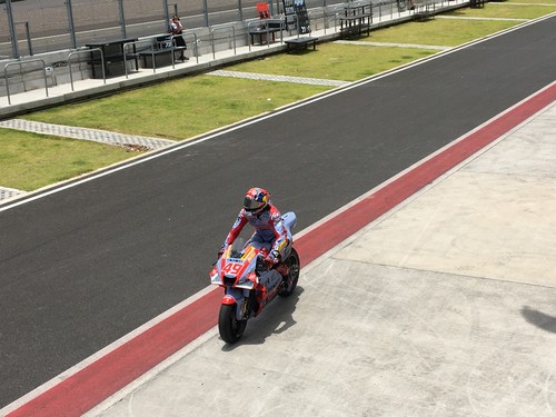 Rider MotoGP di Sirkuit Mandalika. (Ahmad Viqi/detikBali)