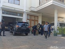 Rumah Mentan Syahrul Yasin Limpo di Makassar Digeledah KPK Selama 5 Jam