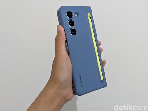 Samsung Galaxy Z Fold 5