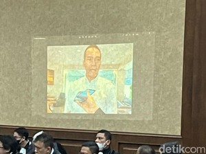 Terungkap Aliran Rp 66 M Korupsi BTS ke Eks Kiper Klub Bola di Bandung