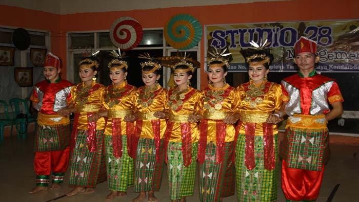Tari Lulo Sulawesi Tenggara
