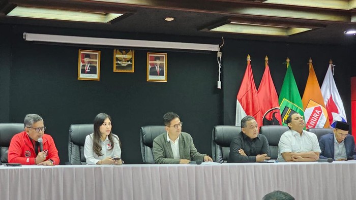 Tim Pemenangan Nasional Ganjar Presiden (TPN-GP) mengumumkan enam wakil ketua baru untuk mengisi struktur organisasi. Para wakil ketua itu diumumkan oleh Ketua TPN-GP Arsjad Rasjid.