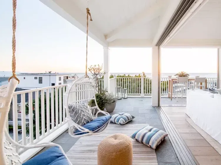 5 Inspirasi Balkon Rumah, Dijamin Bikin Nyaman