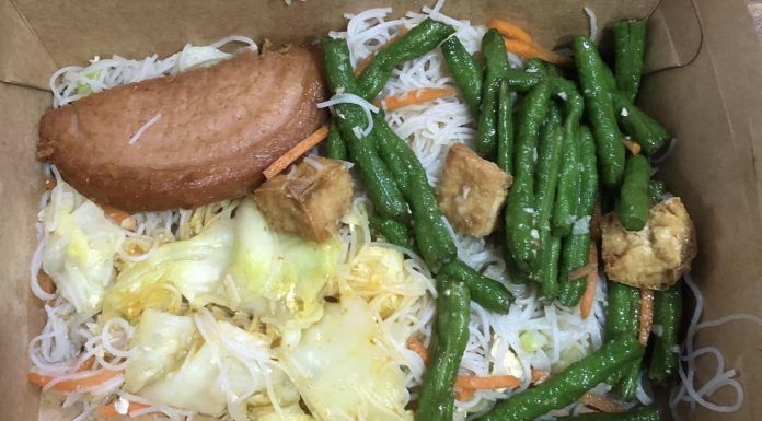 Beli Nasi Rames Rp 64 Ribu, Pembeli Kesal Harganya Tak Sesuai Info