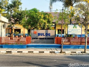 Bulog Gelontor 950 Ton Beras Saat Harga di Bojonegoro Masih Tinggi