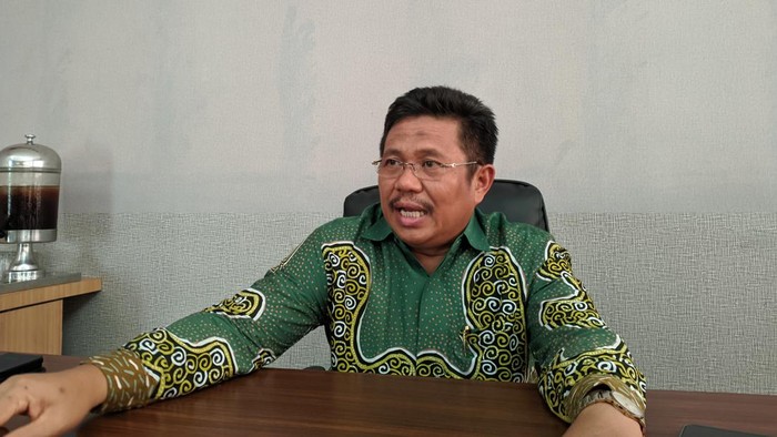 Direktur Utama PT AMGM Lalu Ahmad Zaini, Kamis (5/10/2023). (Ahmad Viqi/detikBali)