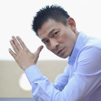Meskipun sudah memasuki kepala enam, Andy Lau masih terlihat wara-wiri di layar membintangi sejumlah film. Menjaga pola makan adalah kunci dirinya hidup sehat dan tampak bugar. Foto: Dok. Instagram @andylauox
