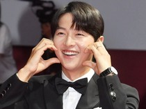 Song Joong Ki Digaet Main Drakor Baru JTBC dari Penulis Run On