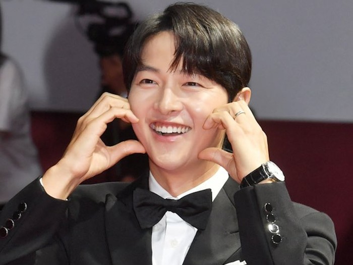 Gaya Song Joong Ki di Busan International Film Festival 2023
