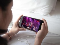 LK21 & IndoXXI Berbahaya! Ini 7 Risiko Nonton Film Online di Situs Ilegal