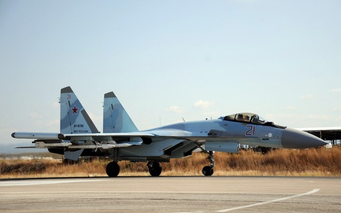 A Russian air force Sukhoi Su-35 fighter lands at the Russian military base of Hmeimim, located south-east of the city of Latakia in Hmeimim, Latakia Governorate, Syria, on September 26, 2019. With military backing from Russia, President Bashar al-Assads forces have retaken large parts of Syria from rebels and jihadists since 2015, and now control around 60 percent of the country. Russia often refers to troops it deployed in Syria as military advisers even though its forces and warplanes are also directly involved in battles against jihadists and other rebels (Photo by Maxime POPOV / AFP)