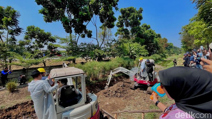 Kegiatan Mapag Hujan yang digelar Pemkot Bandung.