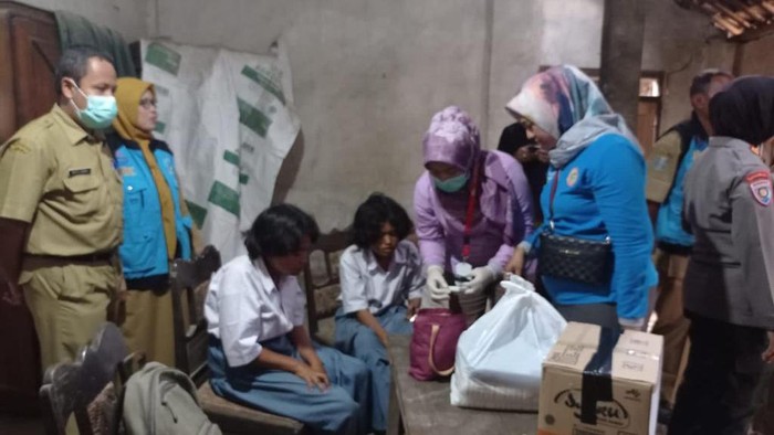 Keluarga difabel di Blitar dapat bantuan dari Dinsos Jatim