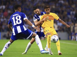 Lamine Yamal Menghilang di Laga Porto Vs Barca, Ternyata ke Toilet