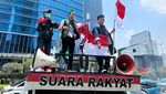 Massa Bakornas LKBHMI PB HMI Demo di Depan Bank UOB