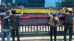 Massa Bakornas LKBHMI PB HMI Demo di Depan Bank UOB