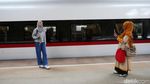 Melihat Antusias Warga Jajal Kereta Cepat Jakarta-Bandung