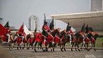 Melihat Defile Pasukan saat HUT ke-78 TNI di Monas