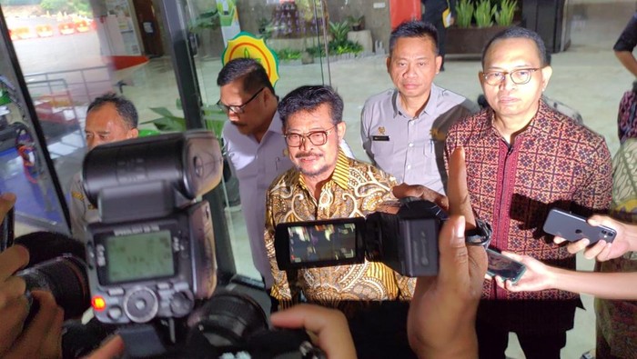 Mentan Tinggalkan Kantor Kementan