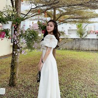 Selain dituduh tukang bully, baru-baru ini juga muncul kabar bahwa Luwe menggunakan pihak ketiga untuk mengerjakan tugas-tugas kuliahnya. Dia disebut membayar jasa orang lain agar tugas kuliahnya bisa selesai. Namun untuk tuduhan ini, Luwe belum memberikan klarifikasi. Foto: Instagram/@luweexxi