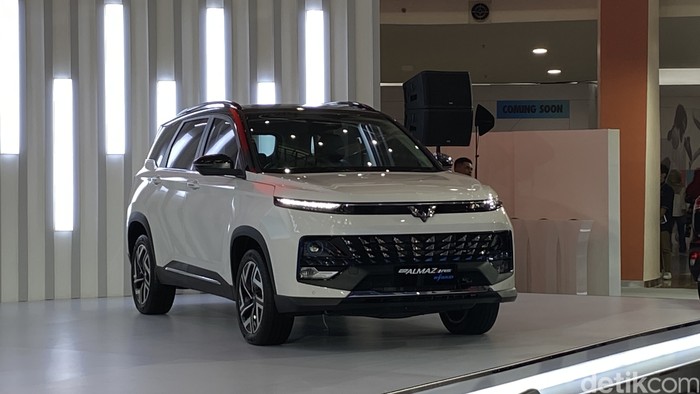 New Wuling Almaz RS