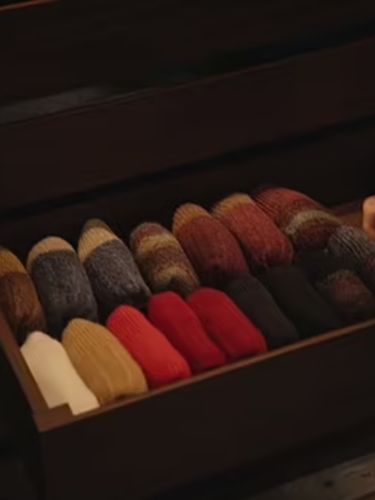 Penampakan Lemari David Beckham Penampakan lemari David Beckham di serial dokumenter 'BECKHAM'.