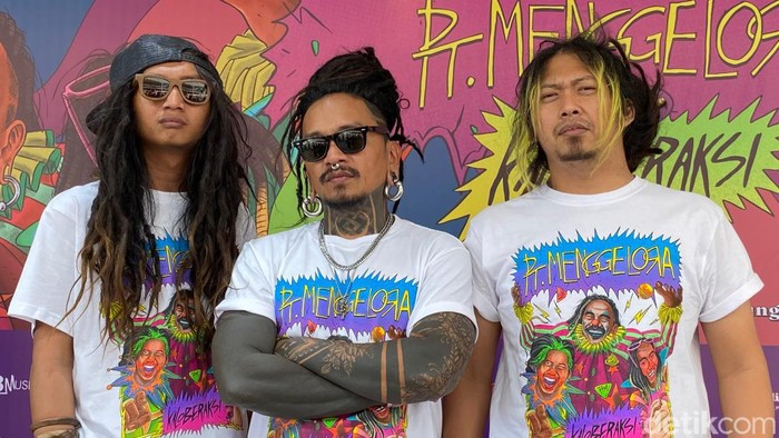 Personel PT Menggelora.