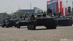 Potret Parade Alutsista di Monas saat HUT ke-78 TNI
