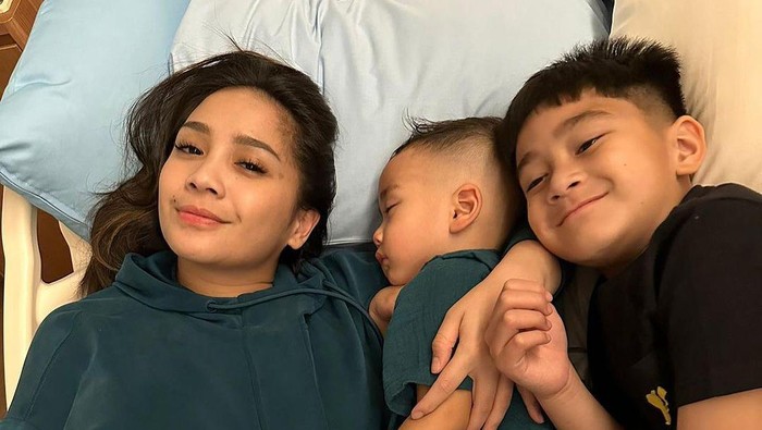 rayyanza dirawat di rumah sakit.
