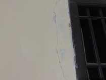 Retak Rambut Pada Dinding: Penyebab dan Cara Atasinya