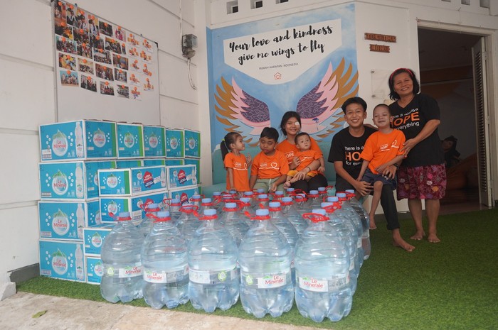 RHI Percayakan Air Minum Anak pada Le Minerale