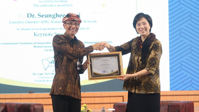 Seminar Internasional PIP Semarang