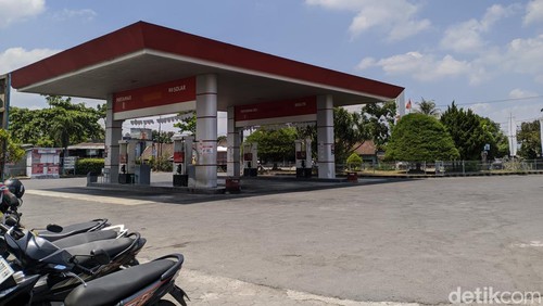 SPBU Montong Are ditutup pasca 30 sumur warga tercemar BBM, Kamis (5/10/2023).