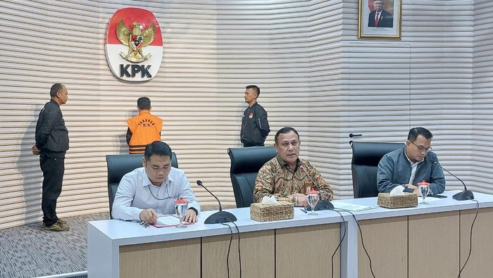 Walkot Bima ditetapkan tersangka