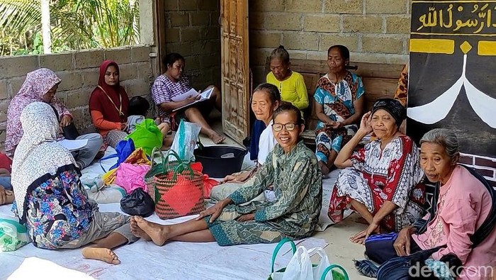 arisan beras, tradisi emak-emak di pacitan