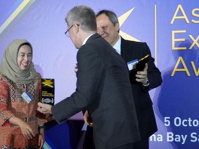 Artajasa Raih Penghargaan Bergengsi di Singapura