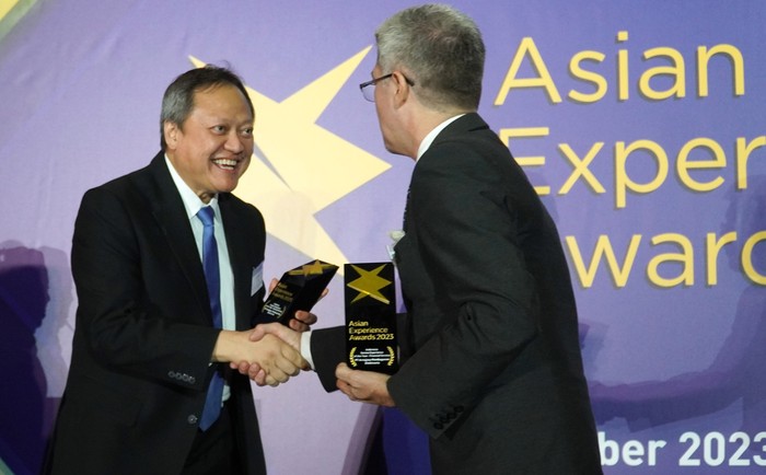 Artajasa Raih Penghargaan Bergengsi di Singapura PT Artajasa Pembayaran Elektronis (Artajasa) pionir sistem pembayaran elektronis terdepan di Indonesia menyabet dua penghargaan bergengsi di Singapura.