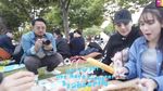 Di Korea, Ayu Ting Ting Piknik Bareng Nikita Mirzani hingga ke Pasar Seafood