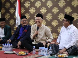 Sowan ke Ulama Se-Bekasi Raya, Ganjar Diskusi soal Pendidikan-Hukum