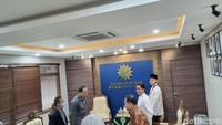 Pertemuan Kaesang dengan Haedar Nashir berlangsung secara tertutup di lantai dua gedung kantor PP Muhammadiyah Jogja. Foto: Pradito Rida Pertana/detikJogja