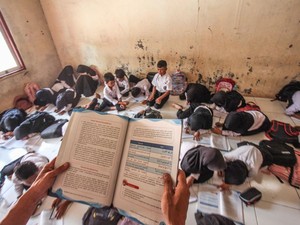 Komisi X DPR: 50% Sekolah yang Dikunjungi Belum Punya Akses TIK