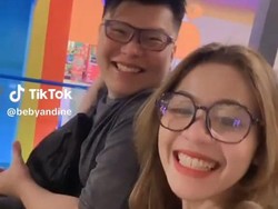 Kebersamaan Ronald Tannur dan Dini sebelum Dini tewas dianiaya Ronald. Foto: Tangkapan layar