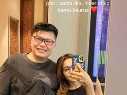 Dini dan Ronald merupakan seorang pasangan kekasih yang disebut telah menjalin asmara selama 5 bulan. Foto: Tangkapan layar
