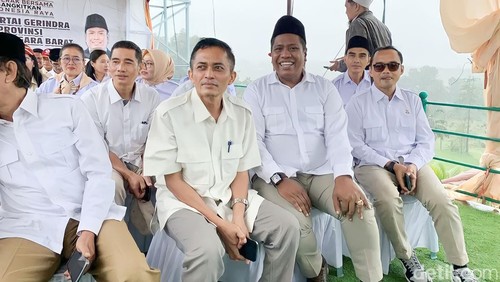 Ketua DPD Partai Gerindra NTB Lalu Pathul Bahri dan Ali Alkhairy.